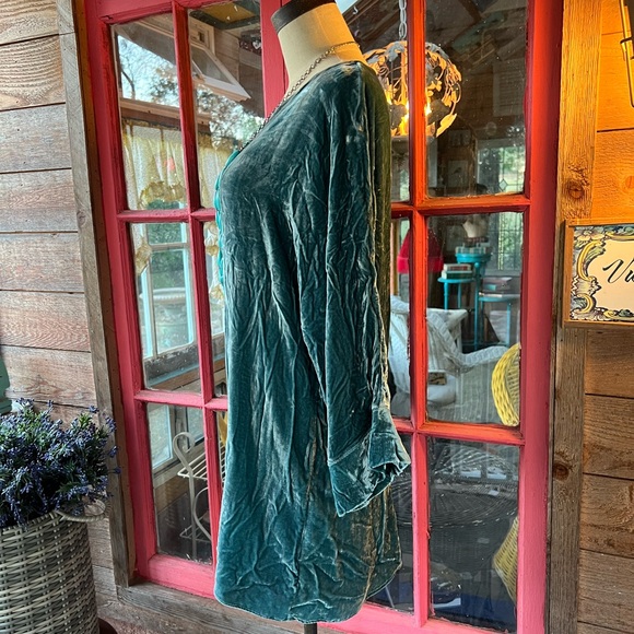 Pat Dahnke Series ‘Romantic Western Wear’ - Picture 8 of 12